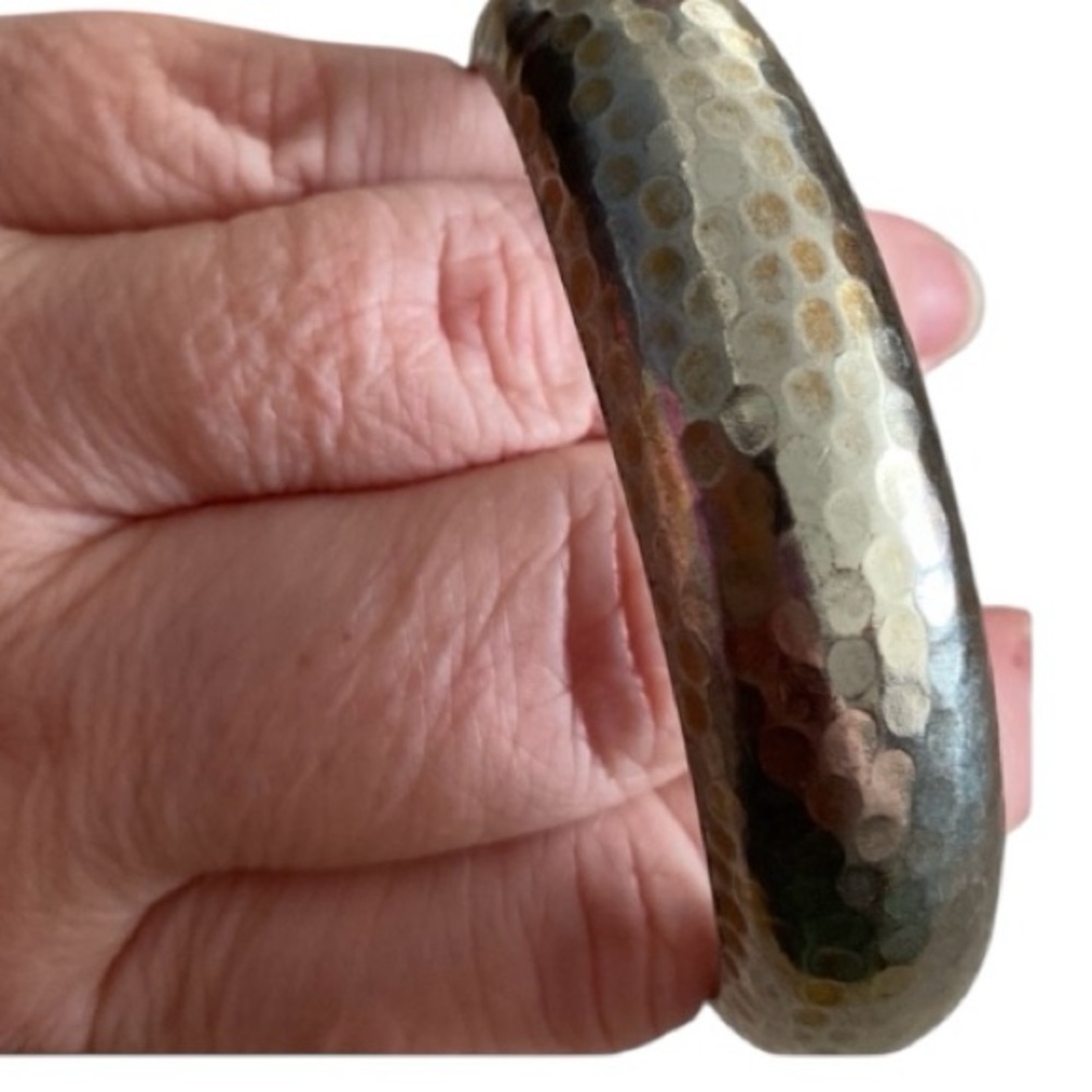 Vintage Bangle Bracelet, Silver tone, hammered, Chunky, Bohemian, Hippie